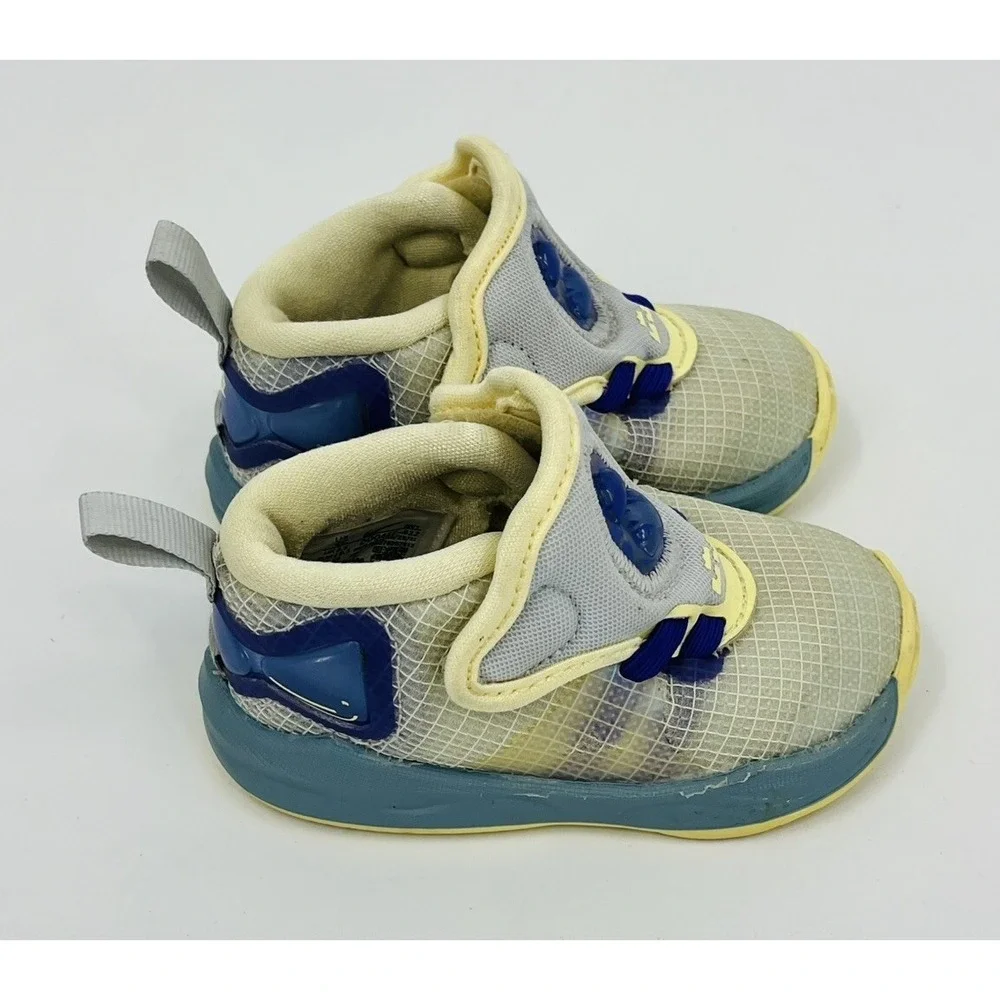Nike preowned all